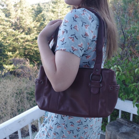 Stylish Brown Cow Girl Genuine Leather Purse - Picture 3 of 6